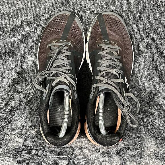 ON Cloudflow Lightweight Running Sneakers Women Sz US 10.5 - Picture 5 of 8